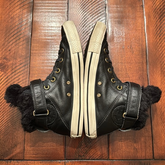 Converse - Picture 4 of 7